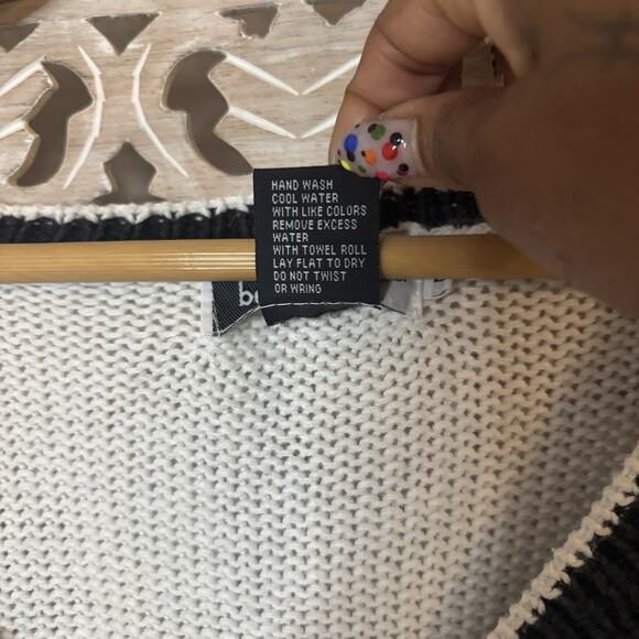 Beldoch Popper V-Neck Sweater Large Cream Whimsical Floral Cottage Granny Core - Picture 5 of 9